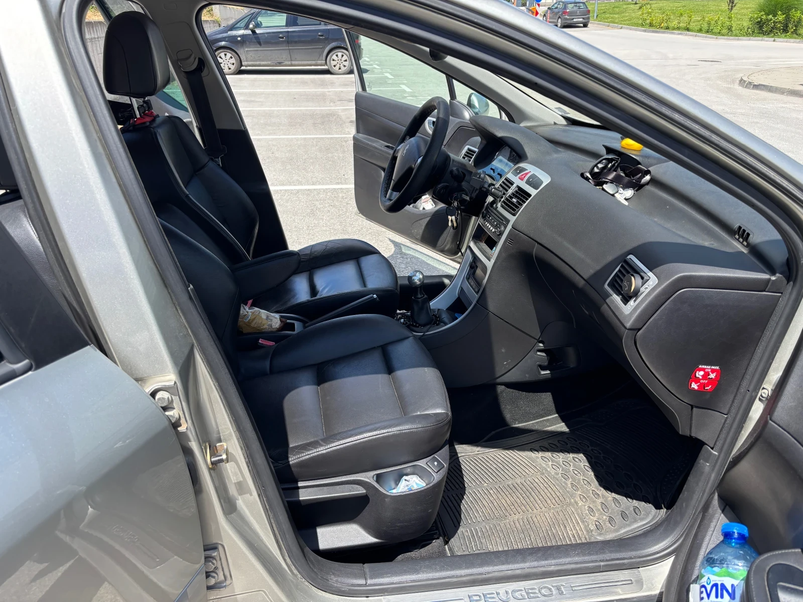 Peugeot 307, снимка 11 - Автомобили и джипове - 55649205