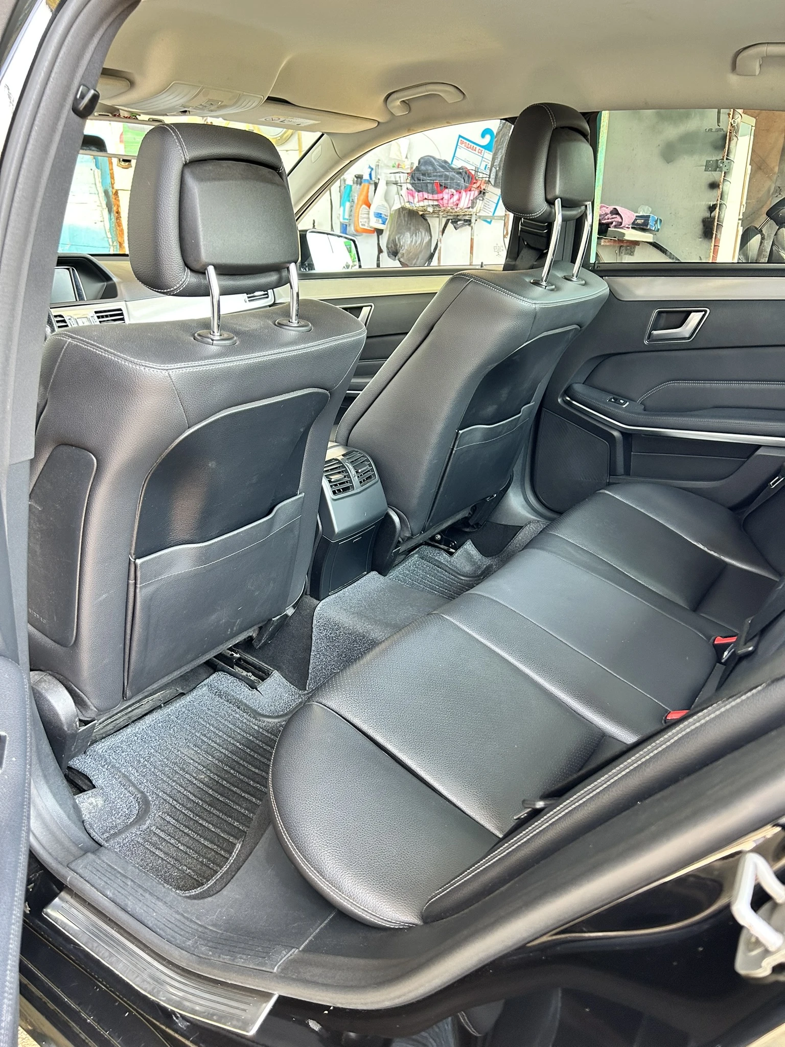 Mercedes-Benz E 200 NAVI* CAMERA* CarPlay* Massage* LED* Facelift | Mobile.bg � ����������� 10