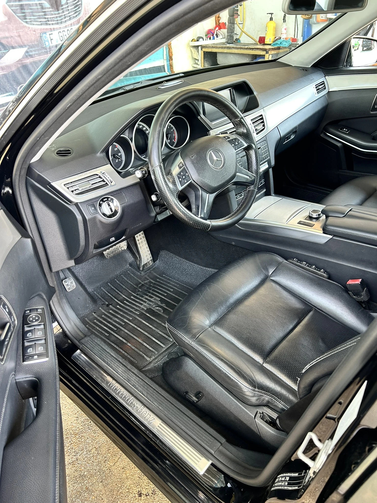 Mercedes-Benz E 200 NAVI* CAMERA* CarPlay* Massage* LED* Facelift | Mobile.bg � ����������� 9