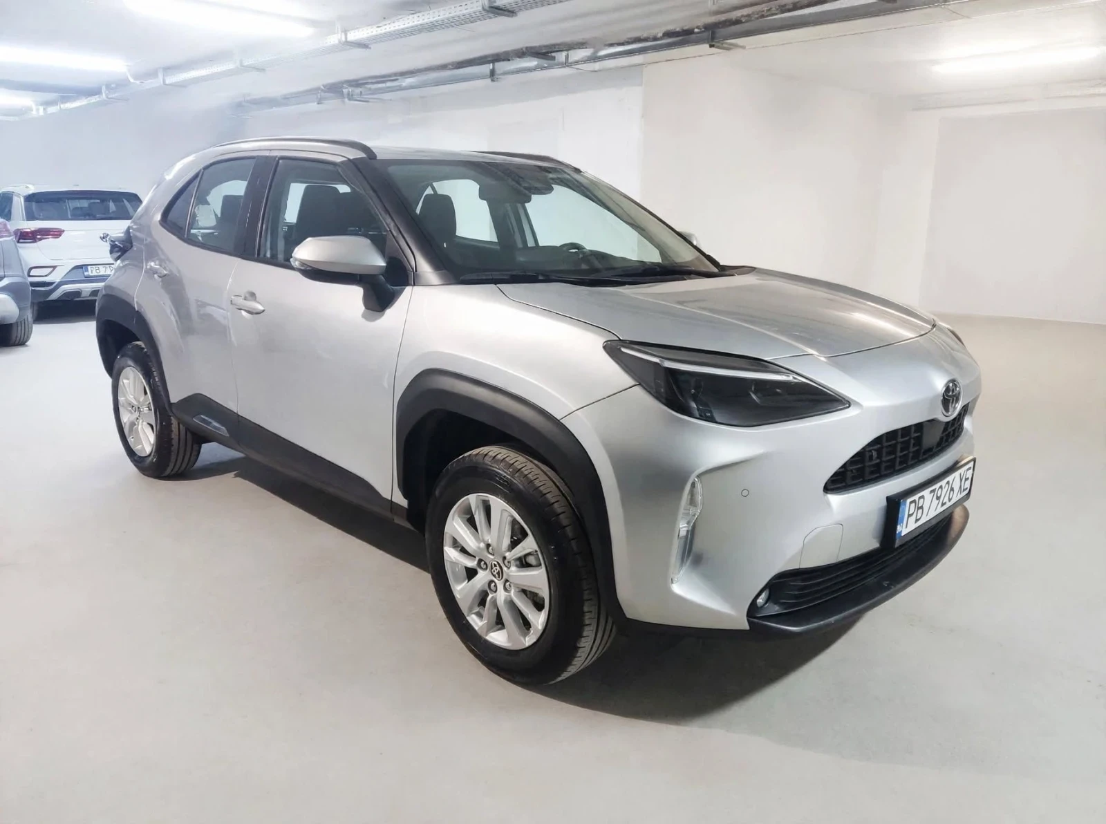 Toyota Yaris Cross Hybrid 1.5 на 1235 км, снимка 3 - Автомобили и джипове - 56249477