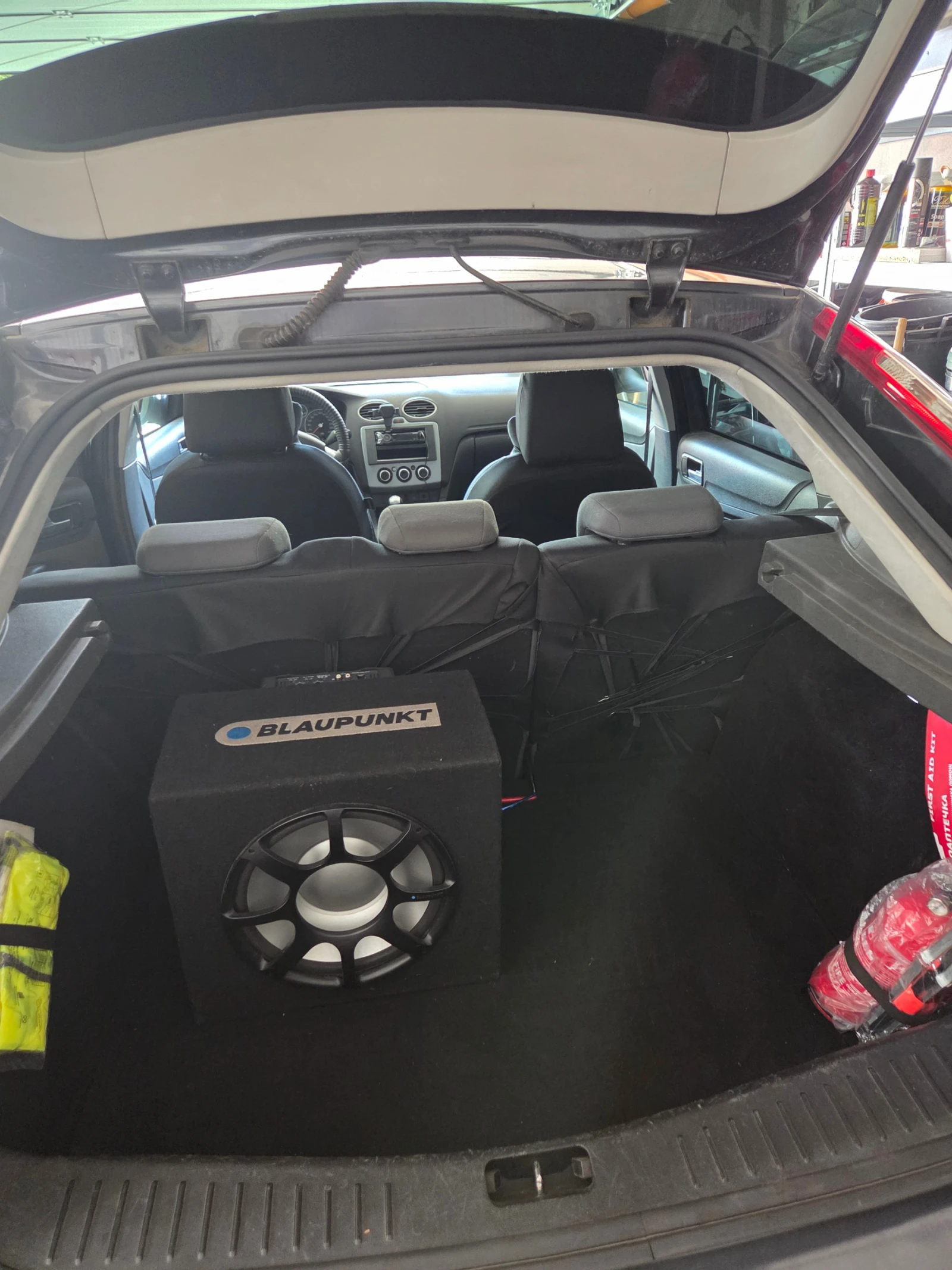 Ford Focus 1.8 тдци, снимка 9 - Автомобили и джипове - 55848190