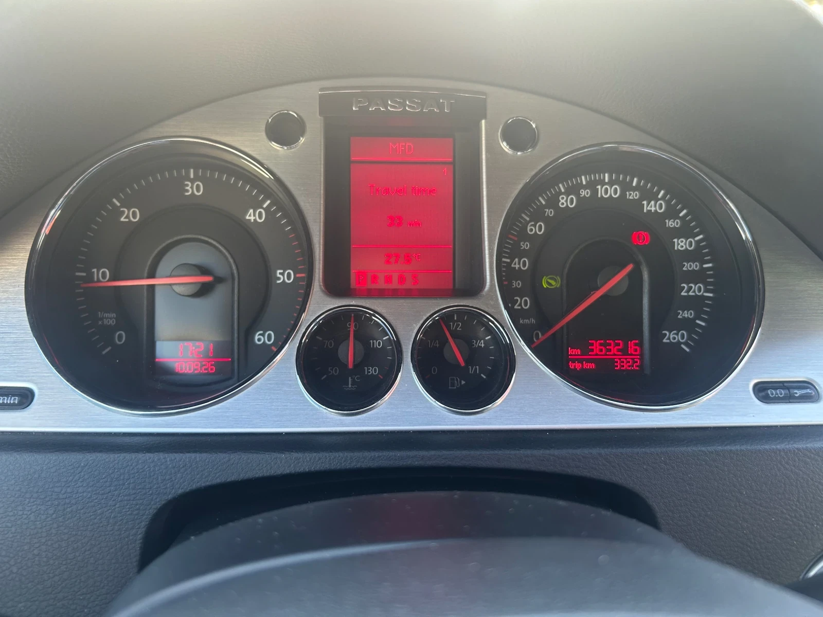 VW Passat B6 2.0 TDI , снимка 15 - Автомобили и джипове - 56079711