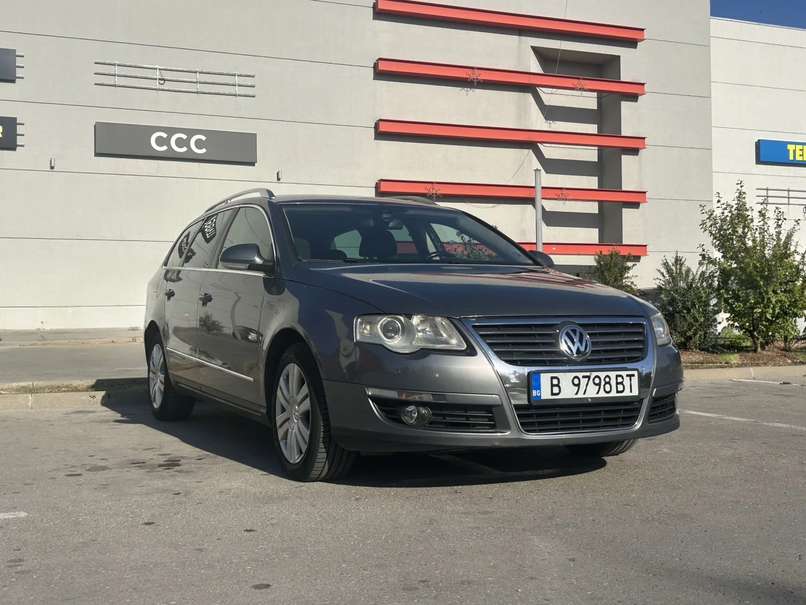 VW Passat B6 2.0 TDI , снимка 2 - Автомобили и джипове - 56079711