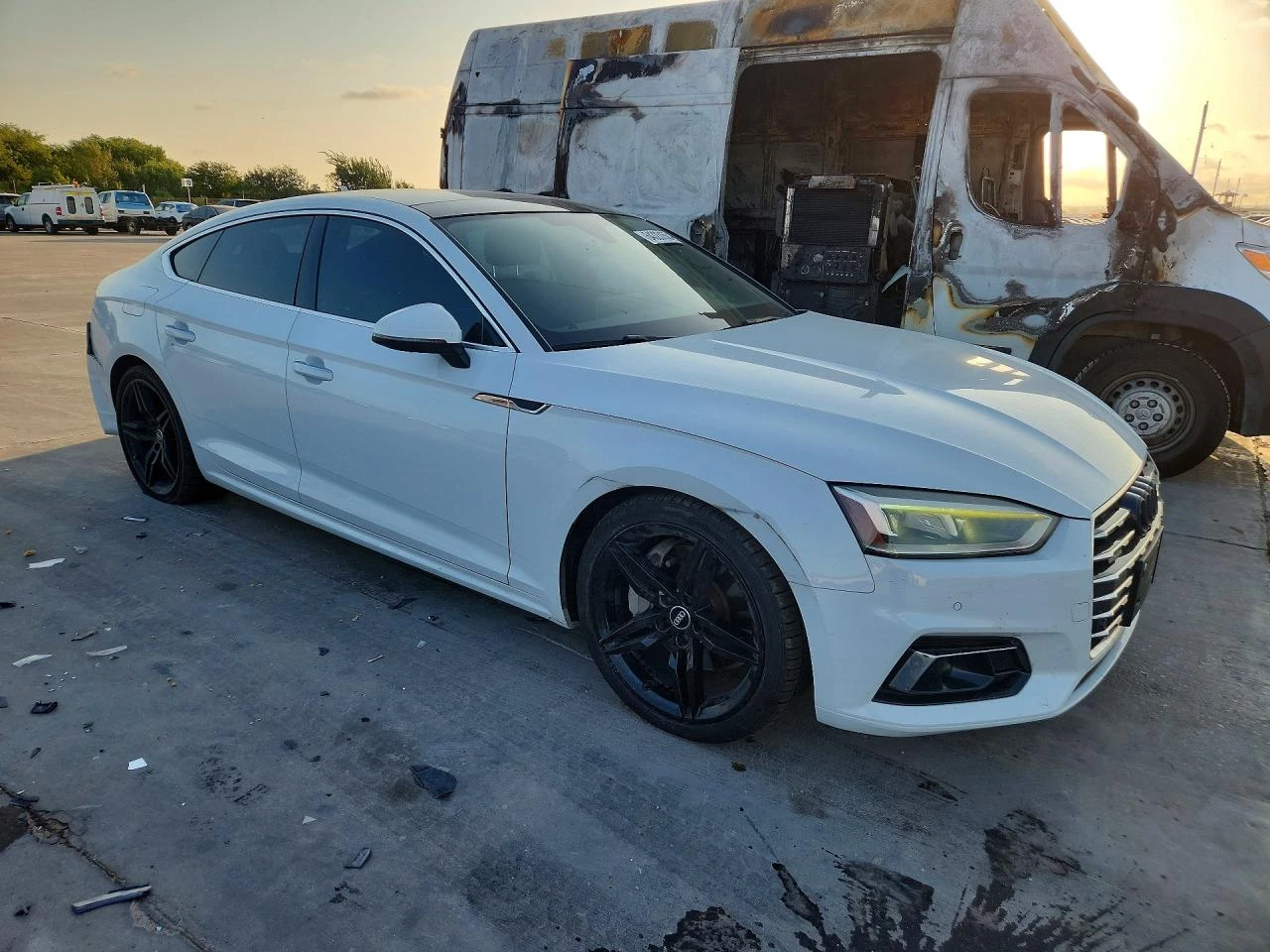 Audi A5 2.0l Prestige, снимка 4 - Автомобили и джипове - 56084584
