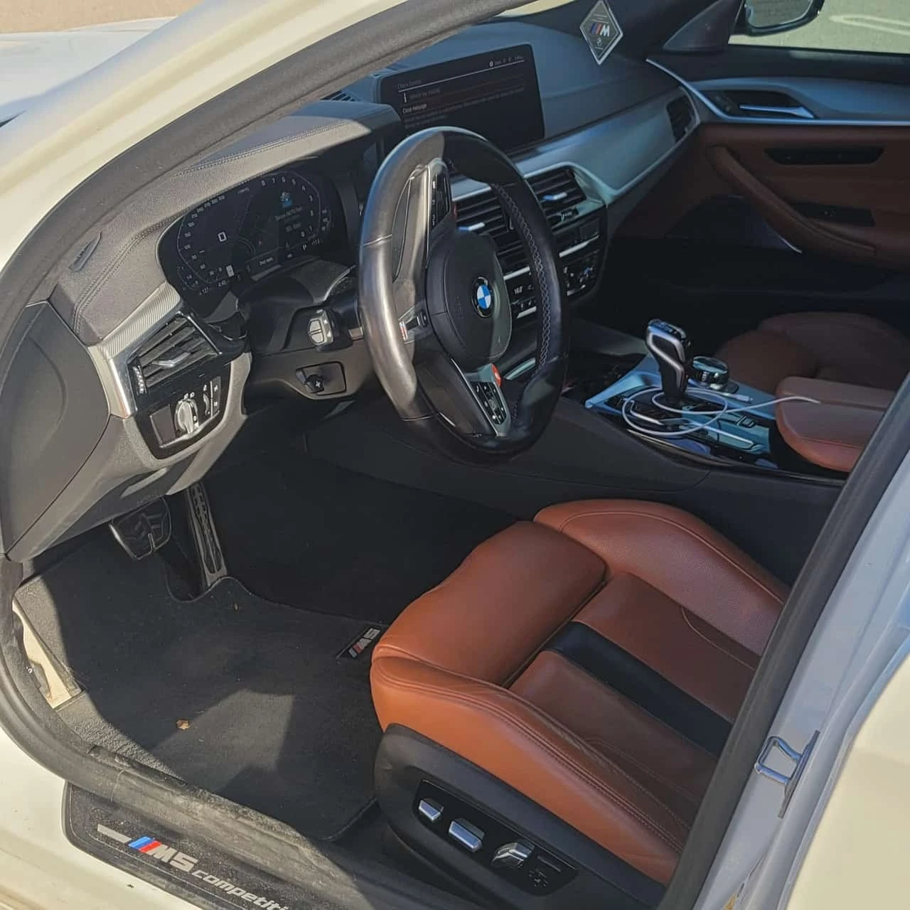 BMW M5 * Competition * CARFAX * ��� ����� * KEYLESS *  | Mobile.bg � ����������� 11