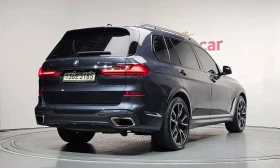 BMW X7 xDrive 30d M Sport 6 STR/ЛАЗЕРИ/МАСАЖИ/ХЕДЪП/, снимка 2