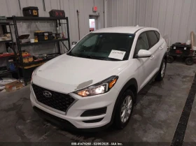 Hyundai Tucson 2.0L I-4 DI, DOHC, VVT, 161HP Front Wheel Drive, снимка 11