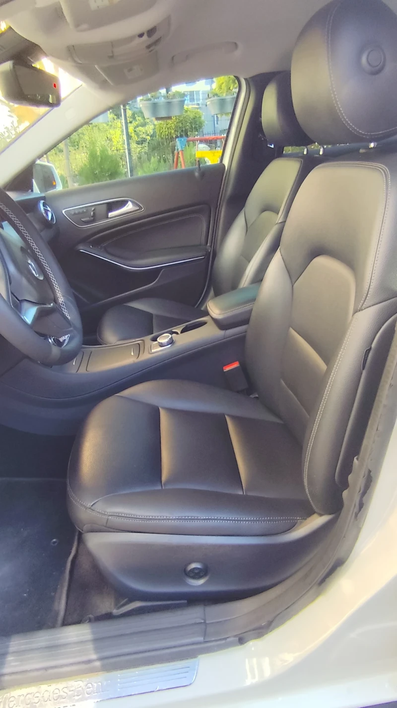 Mercedes-Benz GLA 250 Gla 250 4 Matic Turbo, снимка 15 - Автомобили и джипове - 52413646