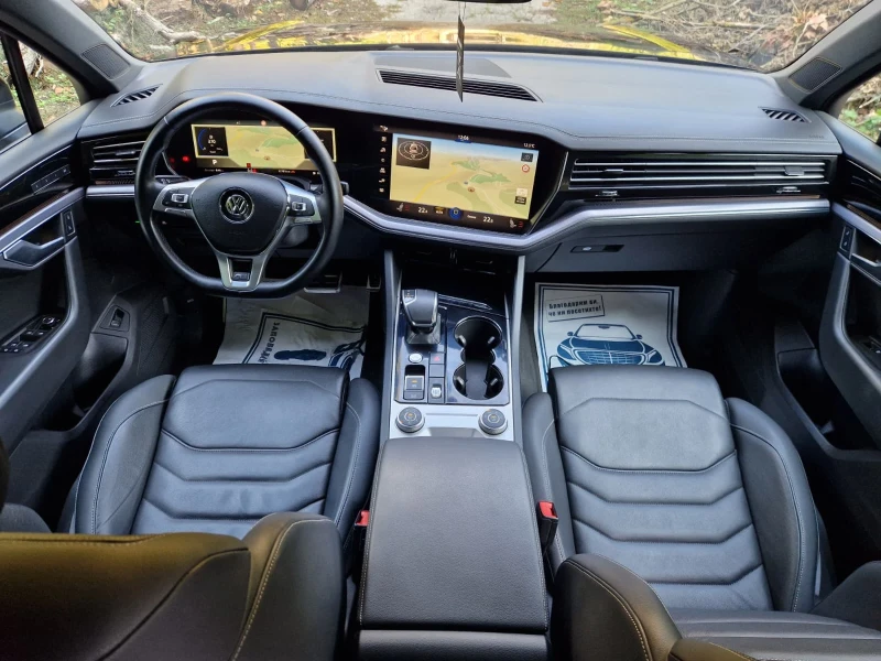 VW Touareg 3.0TDI R-line Швейцария, снимка 11 - Автомобили и джипове - 52654055