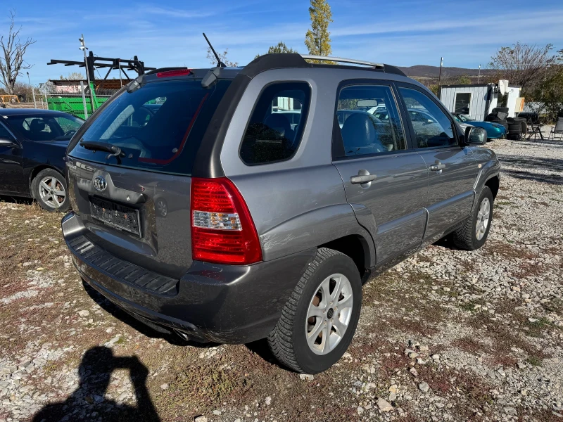 Kia Sportage 2.0i бензин клима, снимка 3 - Автомобили и джипове - 52224828