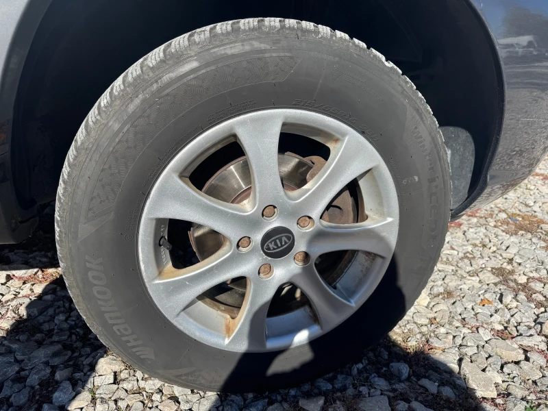 Kia Sportage 2.0i бензин клима, снимка 16 - Автомобили и джипове - 52224828