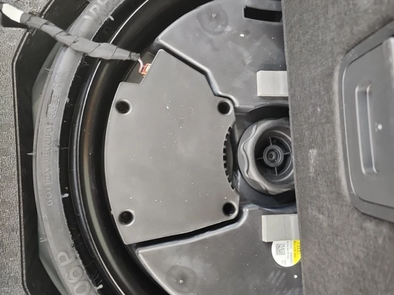 Audi Q5 * PROGRESSIV * CARFAX * БЕЗ ПЪРВОНАЧАЛНА ВНОСКА, снимка 14 - Автомобили и джипове - 52916727