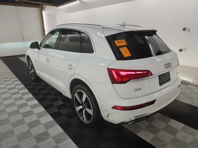 Audi Q5 * PROGRESSIV * CARFAX * БЕЗ ПЪРВОНАЧАЛНА ВНОСКА, снимка 5 - Автомобили и джипове - 52916727