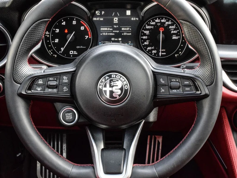 Alfa Romeo Stelvio Ti Sport* CARFAX* АвтоКредит* (ЦЕНА ДО БГ), снимка 12 - Автомобили и джипове - 53245274