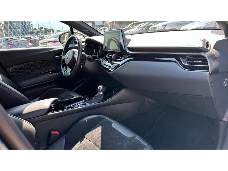 Toyota C-HR  2.0 HSD CHIC Bi-Tone | Mobile.bg   6