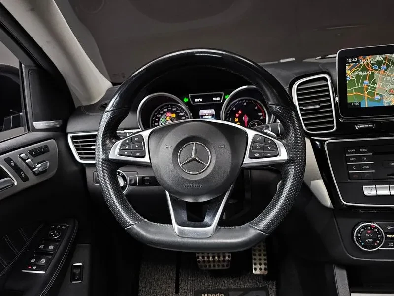 Mercedes-Benz GLE 350 D 4Matic Coupe - САМО 30% АВАНС, снимка 13 - Автомобили и джипове - 55485759