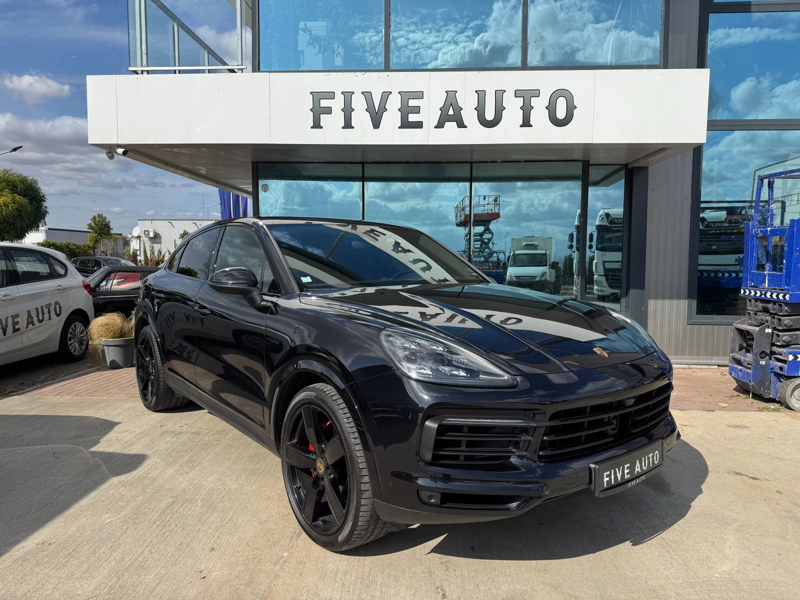 Porsche Cayenne Coupe / Sport Chrono / Pano / Bose , снимка 1