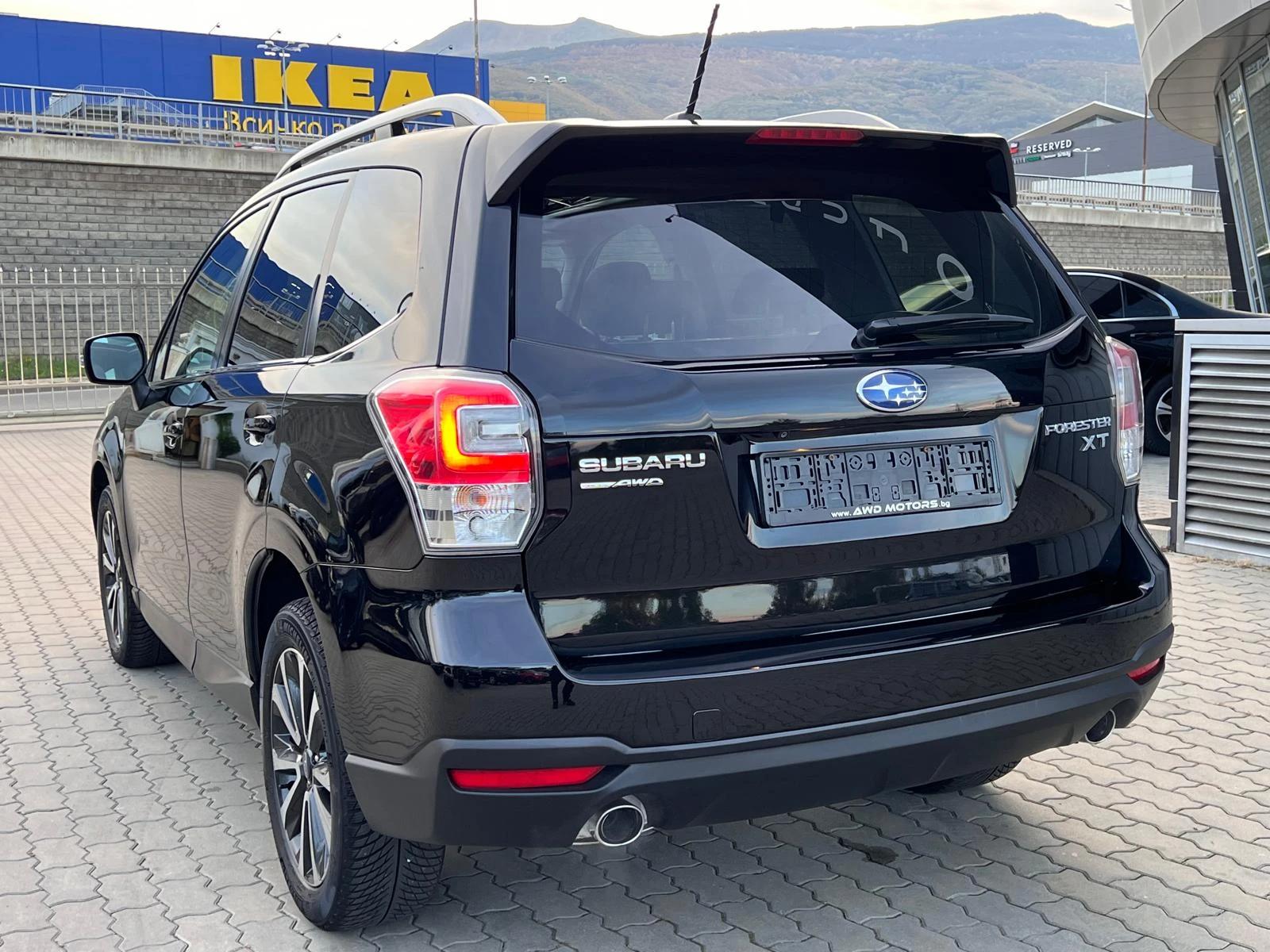 Subaru Forester 2.0 XT 241кс - изображение 4