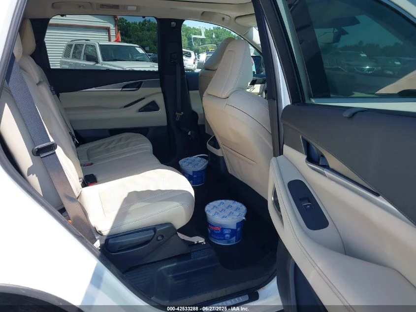 Infiniti QX60 2.0L I-4 DI, DOHC, VVT, TURBO, 268HP Front Wheel - изображение 8