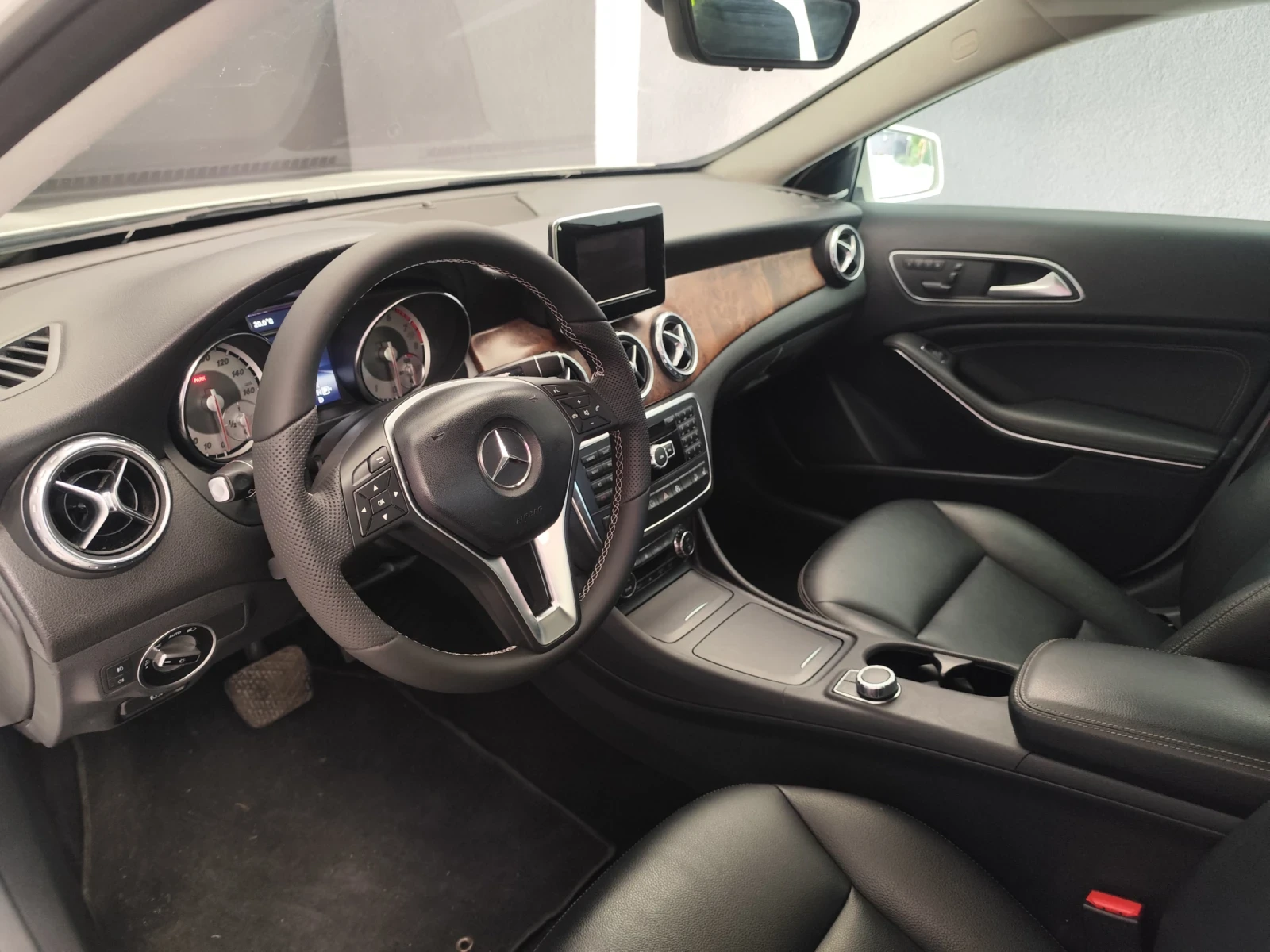 Mercedes-Benz GLA 250 Gla 250 4 Matic Turbo - изображение 10
