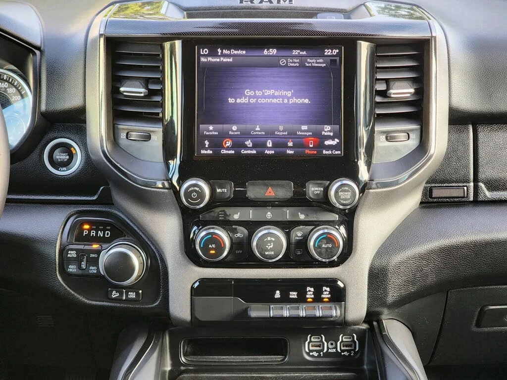 Dodge RAM 1500 Big Horn Crew Cab 4WD* 5.7 HEMI* * .*  | Mobile.bg   11