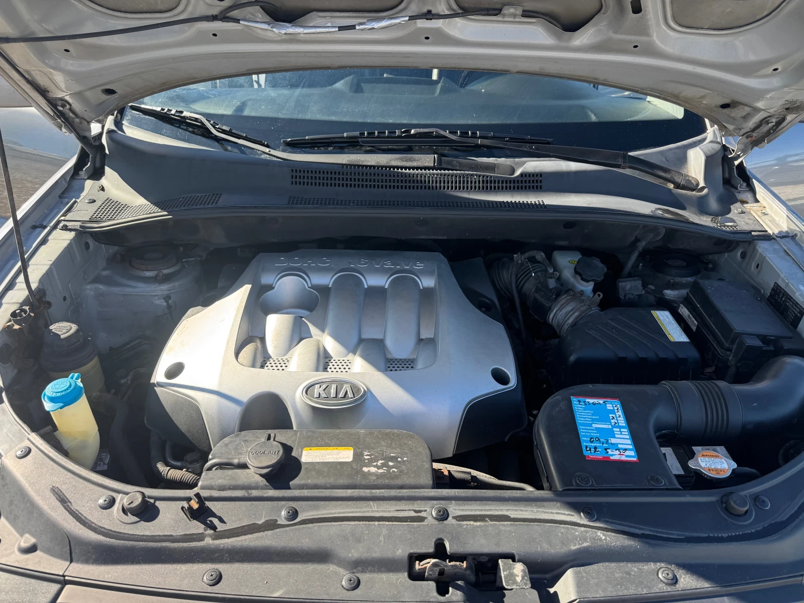 Kia Sportage 2.0i   | Mobile.bg   14