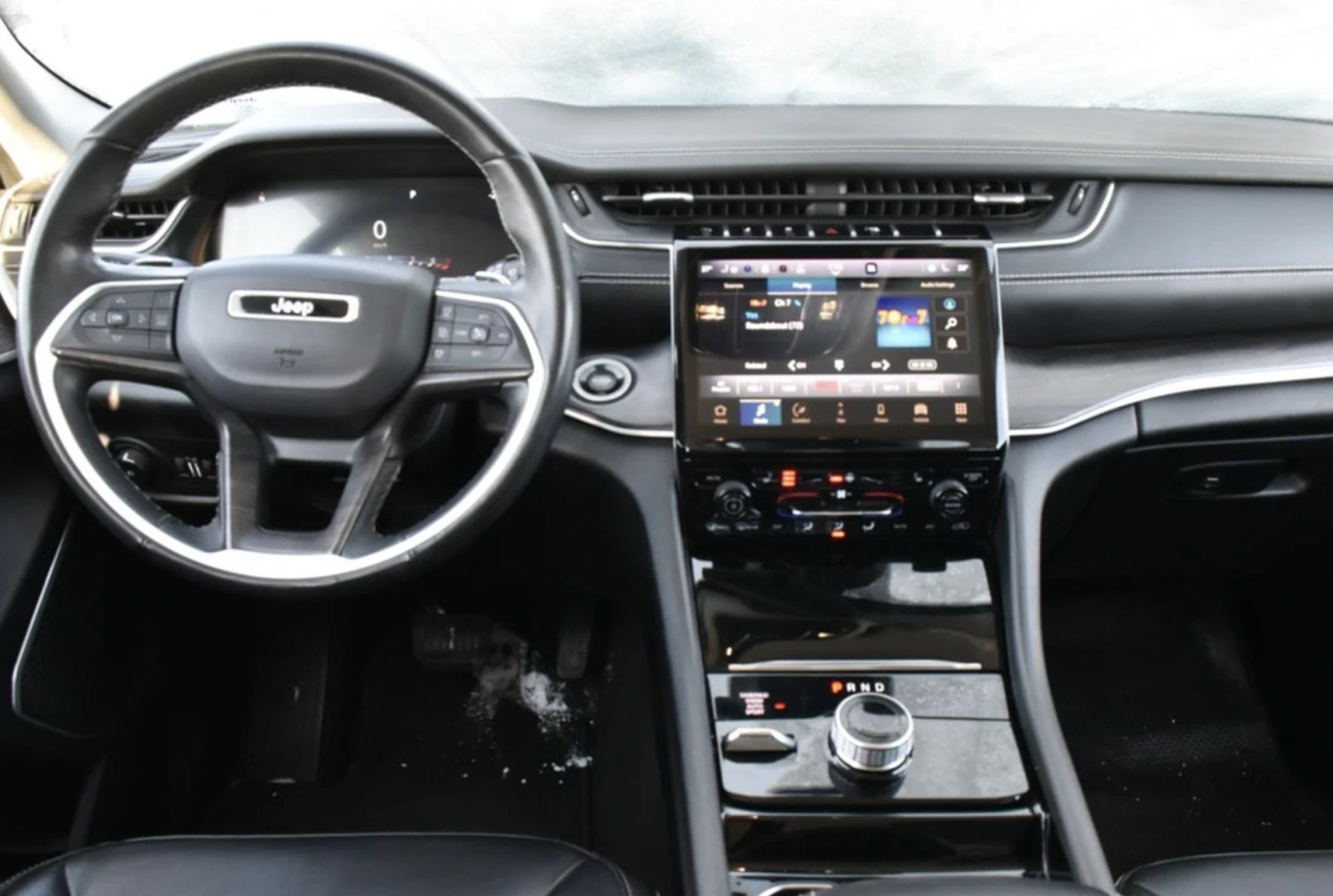 Jeep Grand cherokee 2022 Jeep Grand Cherokee Limited - изображение 6