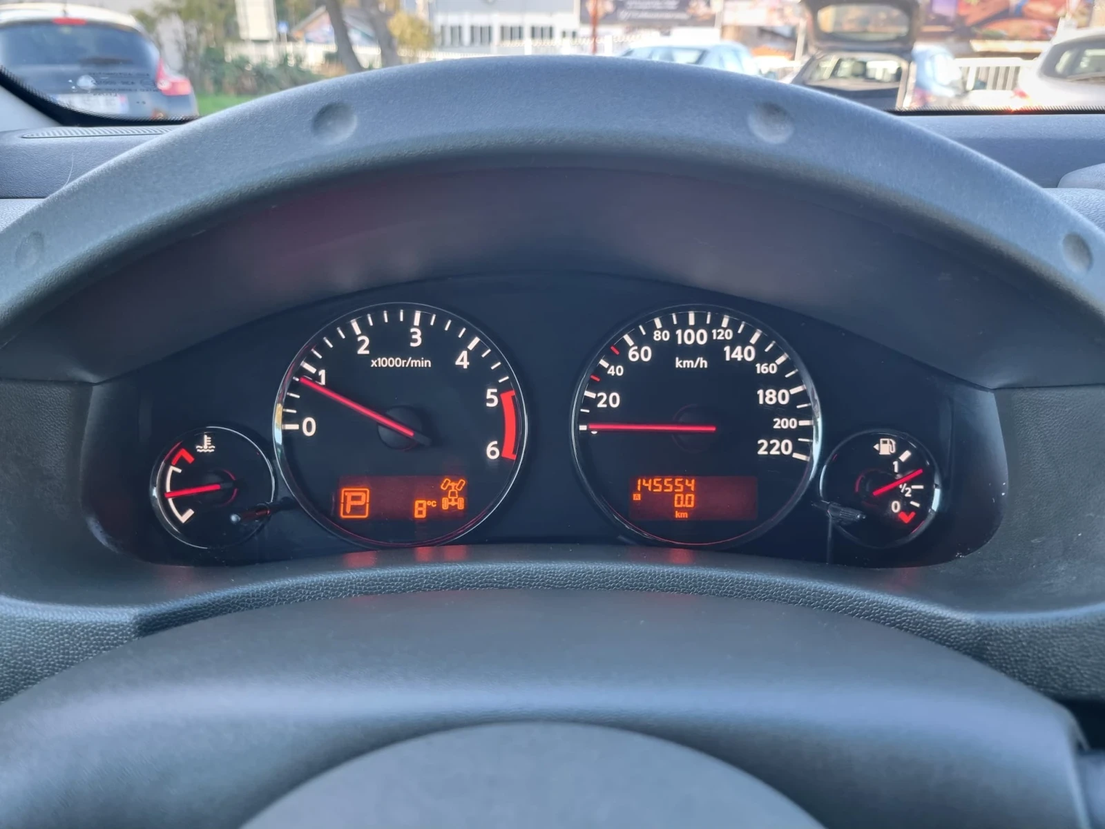 Nissan Navara 3.0D 4x4 ШВЕЙЦАРИЯ, снимка 11 - Автомобили и джипове - 54199504