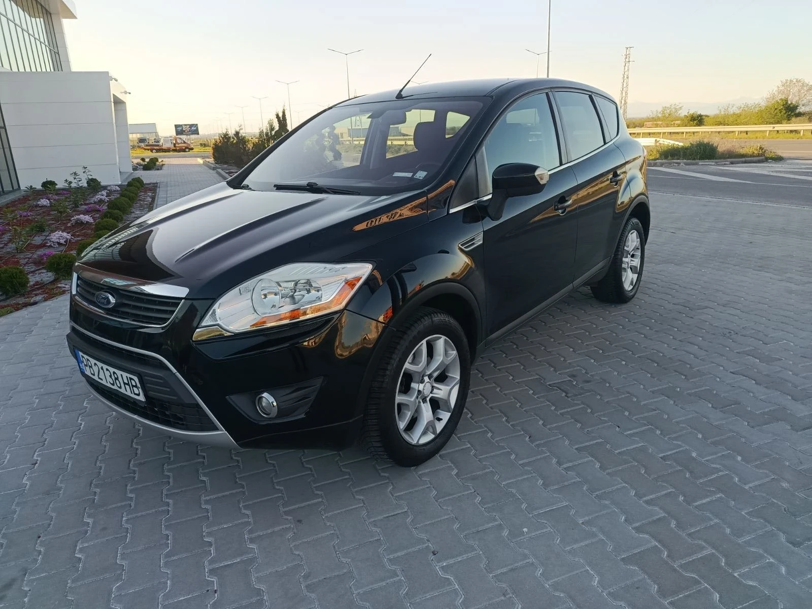 Ford Kuga 20TDCI, снимка 2 - Автомобили и джипове - 54401904