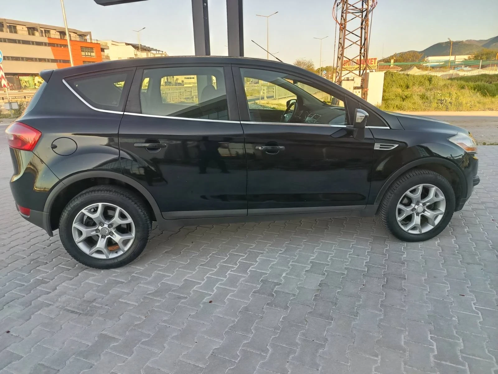 Ford Kuga 20TDCI, снимка 7 - Автомобили и джипове - 54401904