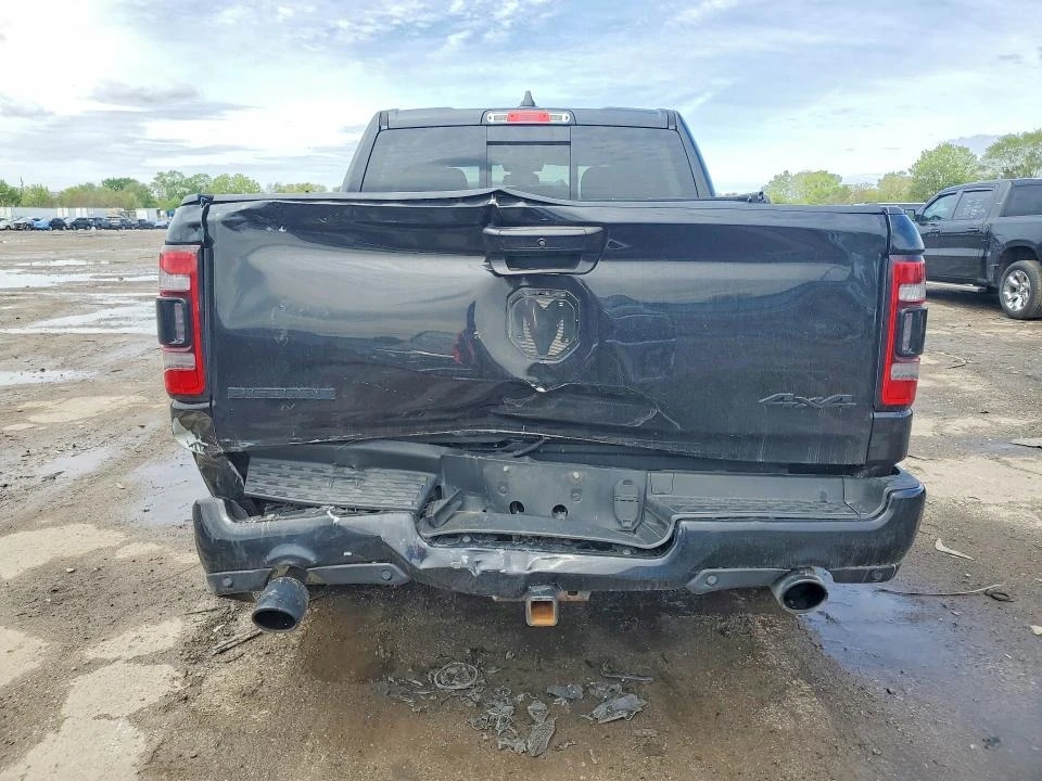 Dodge RAM 1500, снимка 6 - Автомобили и джипове - 54724729