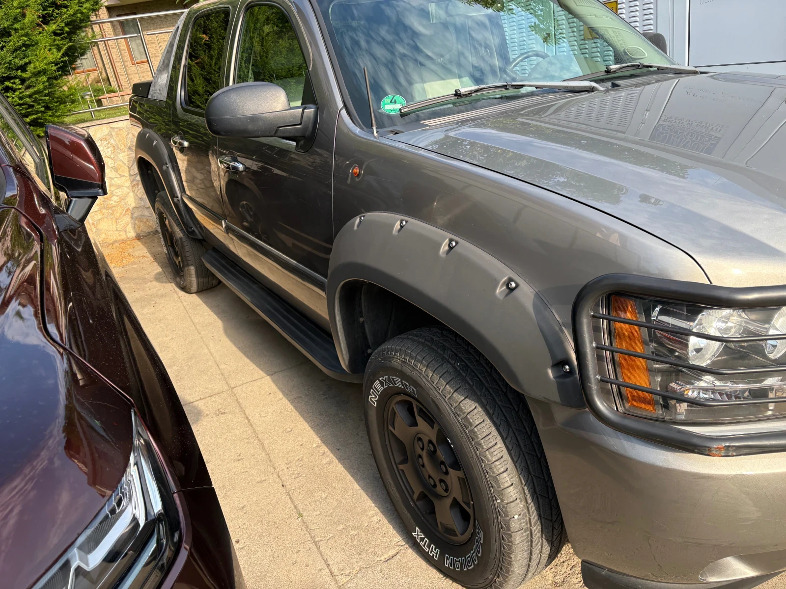 Chevrolet Avalanche, снимка 2 - Автомобили и джипове - 55003462