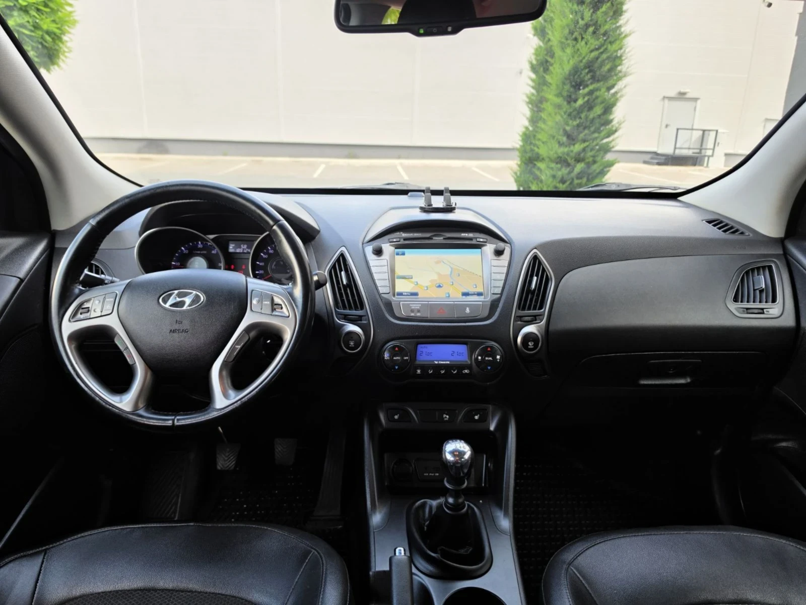 Hyundai IX35 1.7. ЕВРО 5 Е, снимка 9 - Автомобили и джипове - 55105133