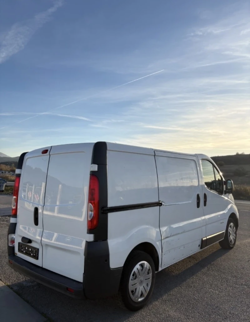 Renault Trafic, снимка 7 - Бусове и автобуси - 53224467