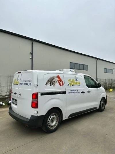 Opel Vivaro, снимка 3 - Бусове и автобуси - 54154952