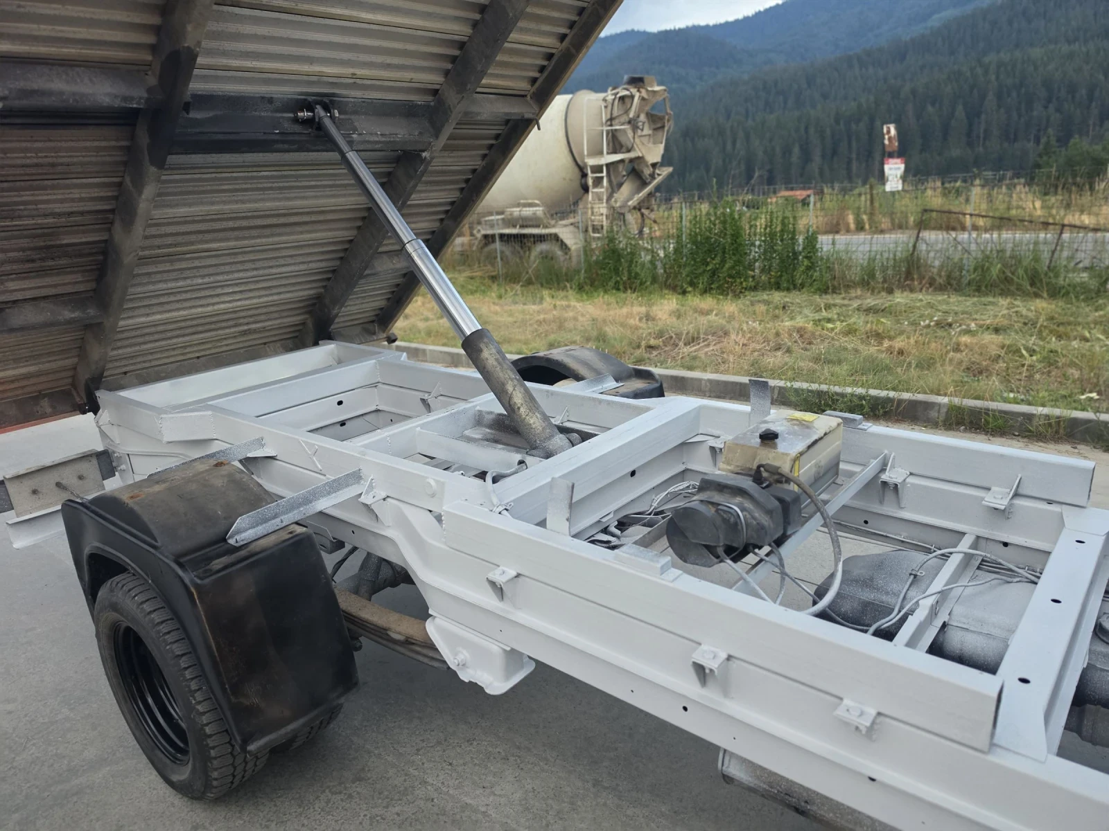 Mercedes-Benz 410 2.9 -129кс, снимка 6 - Бусове и автобуси - 55343152