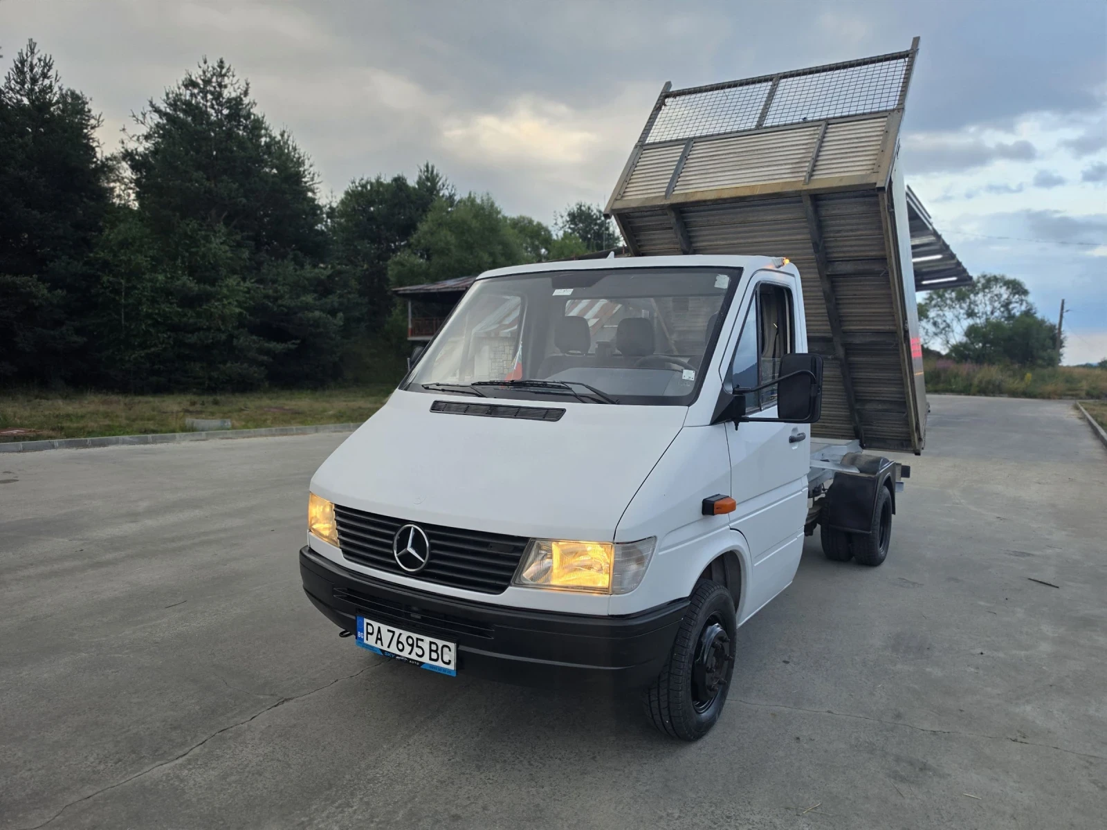 Mercedes-Benz 410 2.9 -129кс, снимка 4 - Бусове и автобуси - 55343152