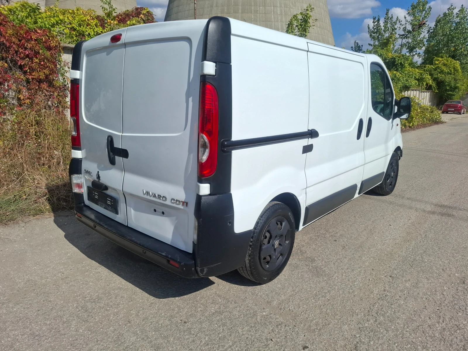 Opel Vivaro 2.0 CDTI, снимка 8 - Бусове и автобуси - 56314257