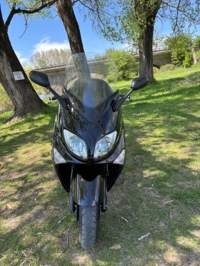     Yamaha T-max