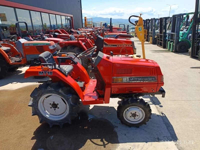 Трактор Kubota 18 к.с. 4X4 нов внос, снимка 4 - Селскостопанска техника - 50361179