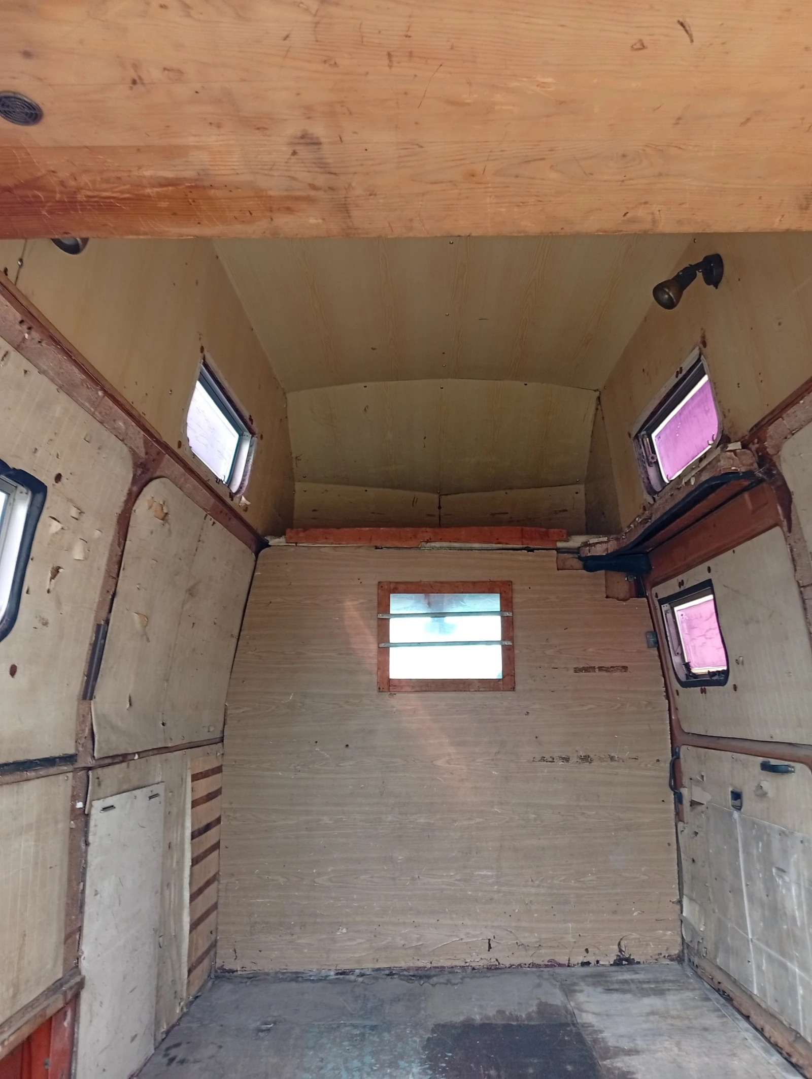 Кемпер Mercedes-Benz 207 OM615/OM616 - изображение 7