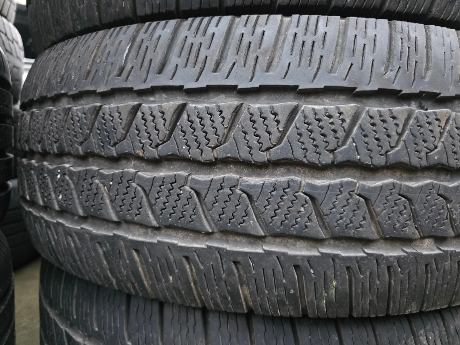 ���� 235/65R16 | Mobile.bg � ����������� 5