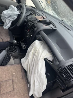 Audi A2 1.4i НА ЧАСТИ, снимка 5