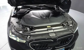 BMW i5 * eDrive40* M-SPORT* ПОДГРЕВ* ОБДУХВАНЕ* ПАНОРАМА*, снимка 6