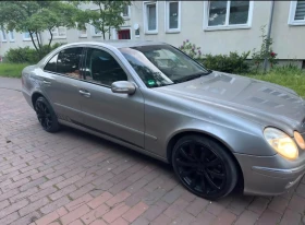 Mercedes-Benz E 320, снимка 8