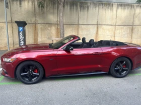 Ford Mustang Convertible, снимка 1