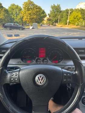 VW Passat Автоматик-перфектна, снимка 13
