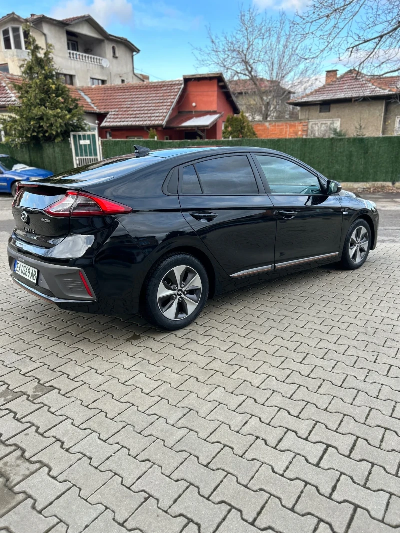 Hyundai Ioniq, снимка 2 - Автомобили и джипове - 48226839