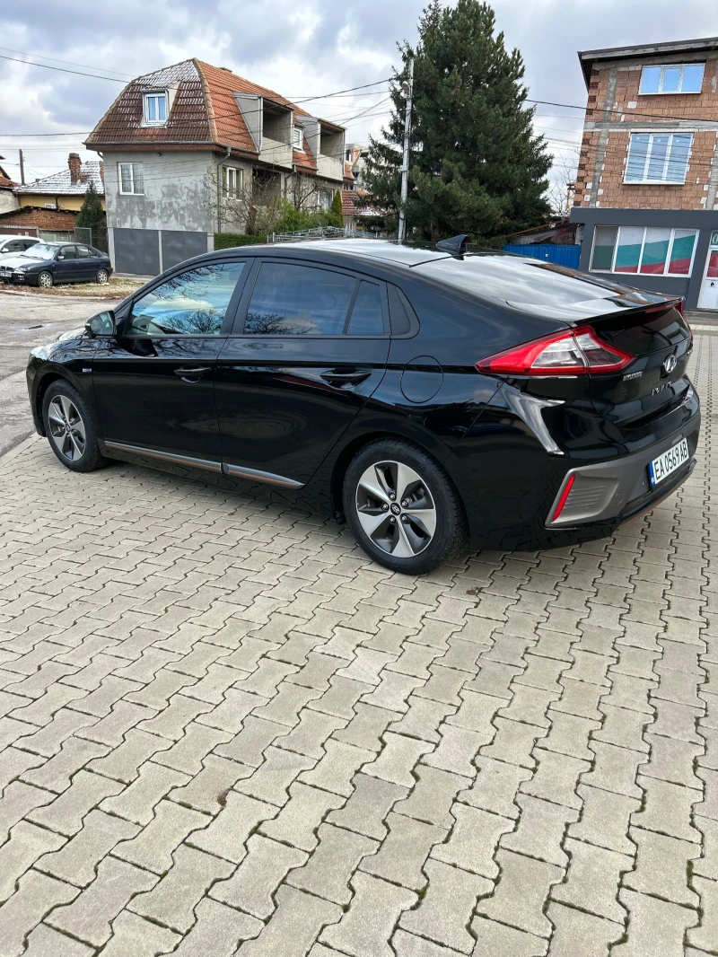 Hyundai Ioniq, снимка 3 - Автомобили и джипове - 48226839