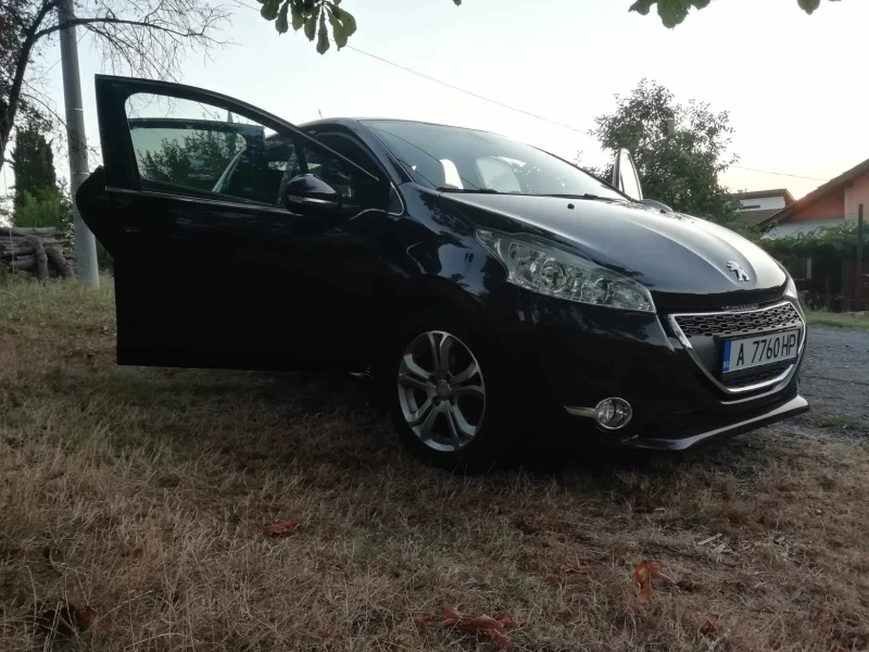 Peugeot 208, снимка 6 - Автомобили и джипове - 48868571